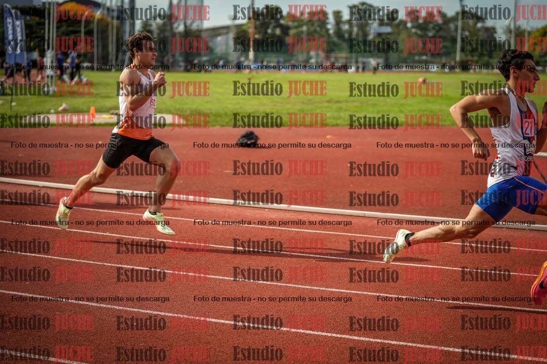 Fotos de los 800 m llanos de varones