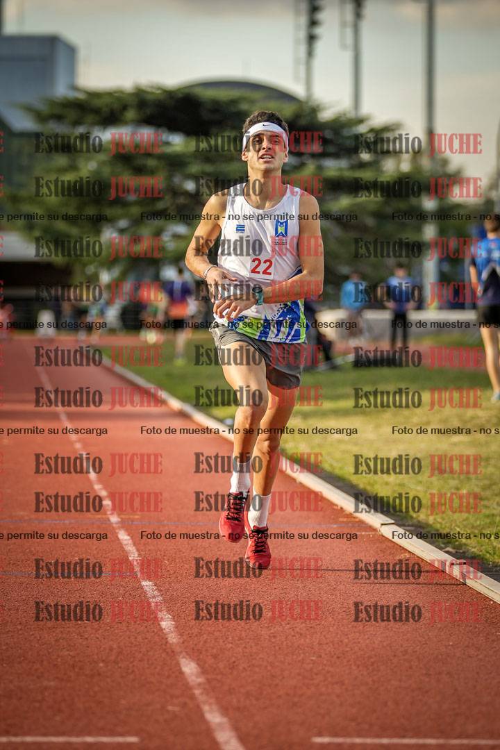 Fotos de los 1500 m llanos de varones