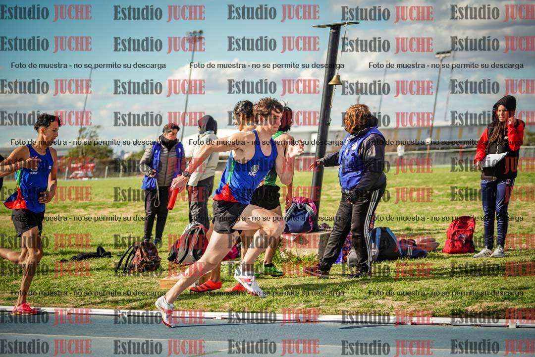 Fotos de las postas 4x400 m llanos de varones