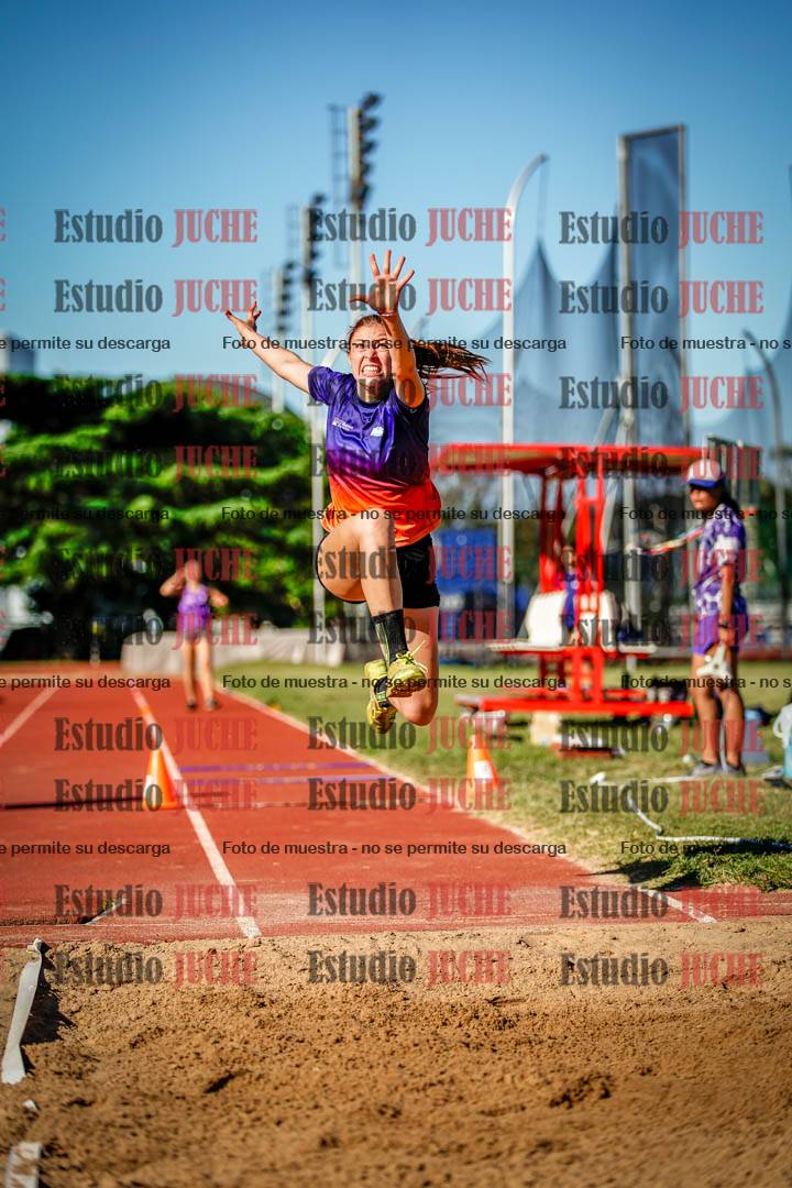 Fotos del salto triple de mujeres y varones - tablas de 8 - 11 - 13