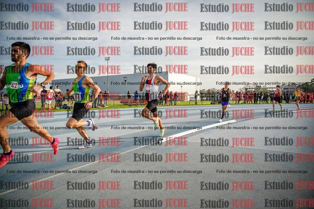 Fotos de los 1500 m llanos de varones