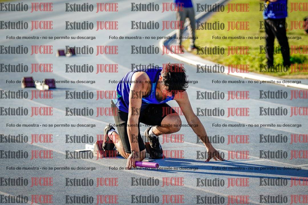 Fotos de las postas 4x100 m llanos de varones