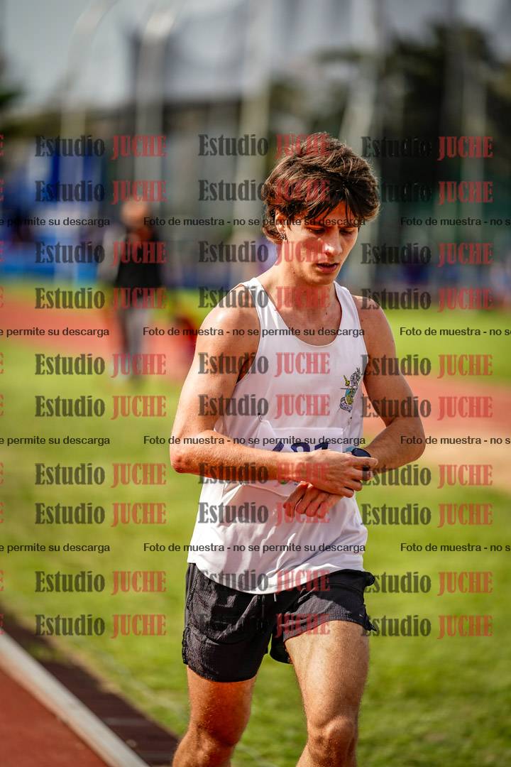 Fotos de los 3000 m llanos de varones