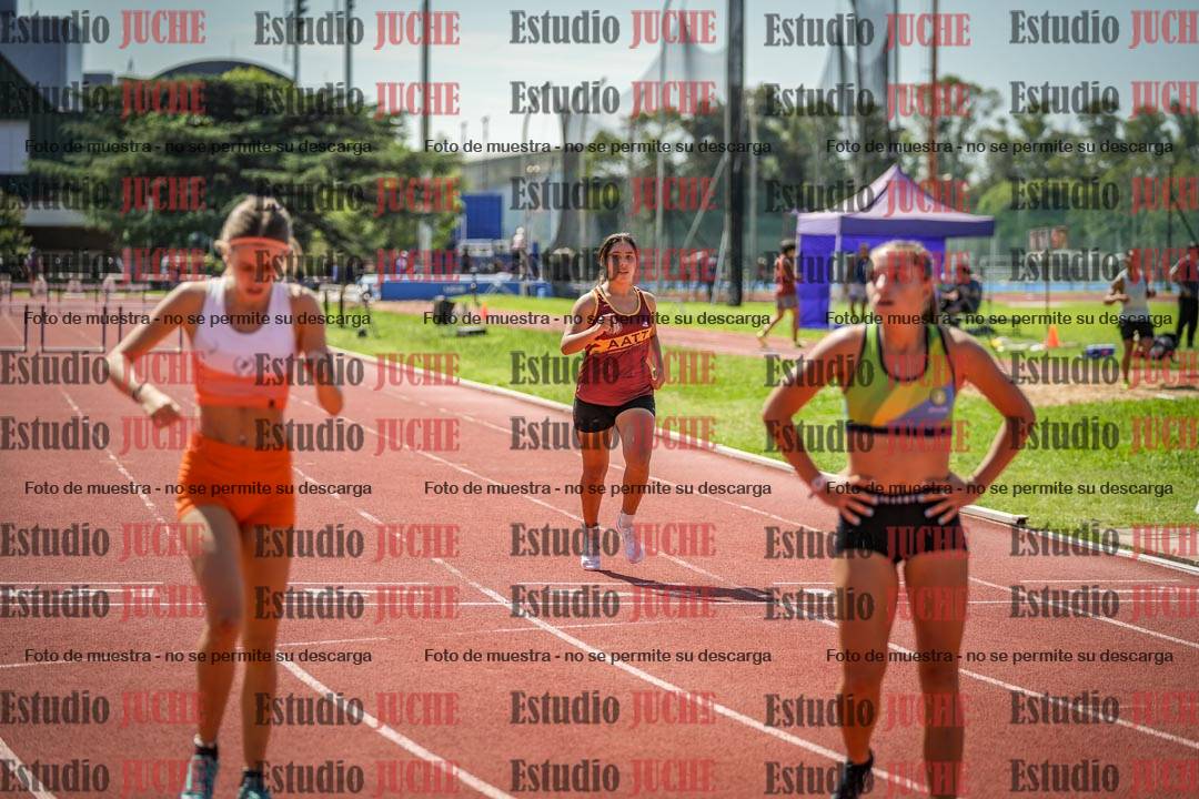 Fotos de los 400 m con vallas de mujeres
