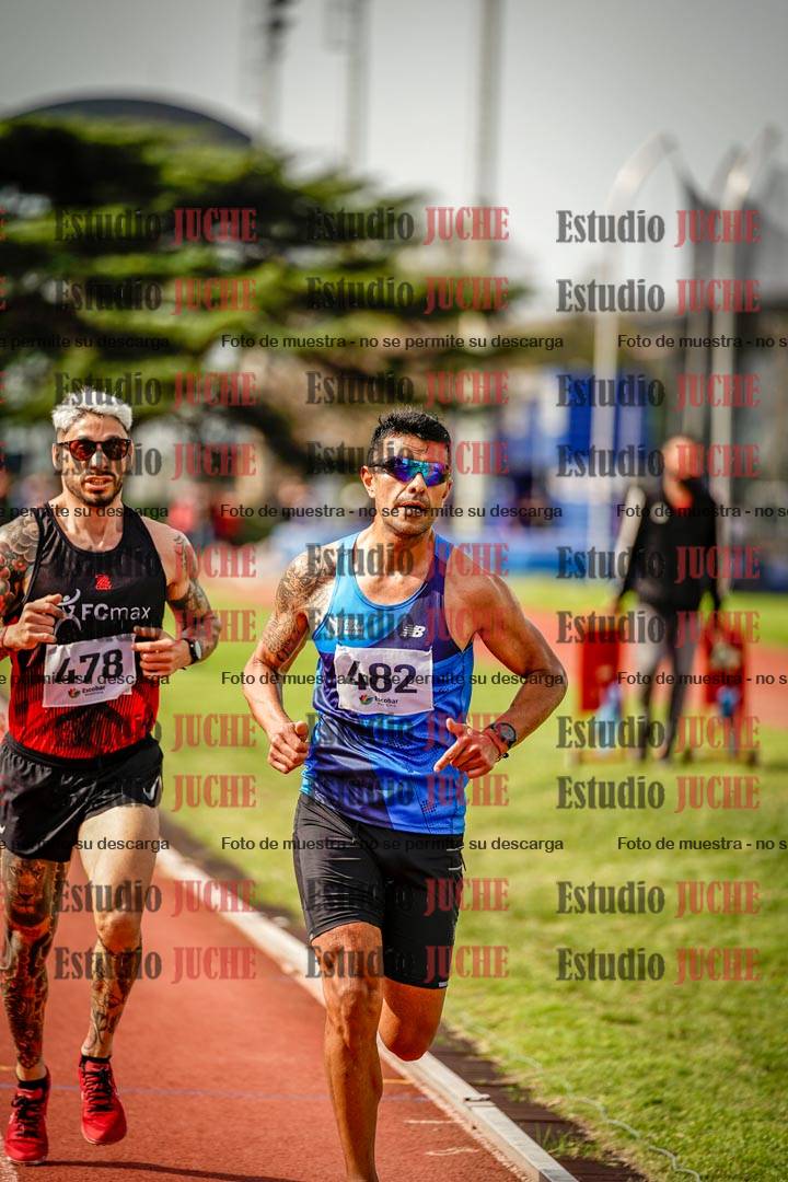 Fotos de los 3000 m llanos de varones