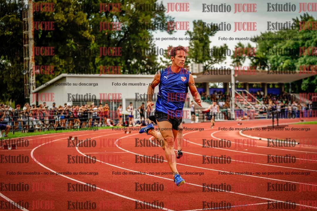 Fotos de los 400 m llanos de varones