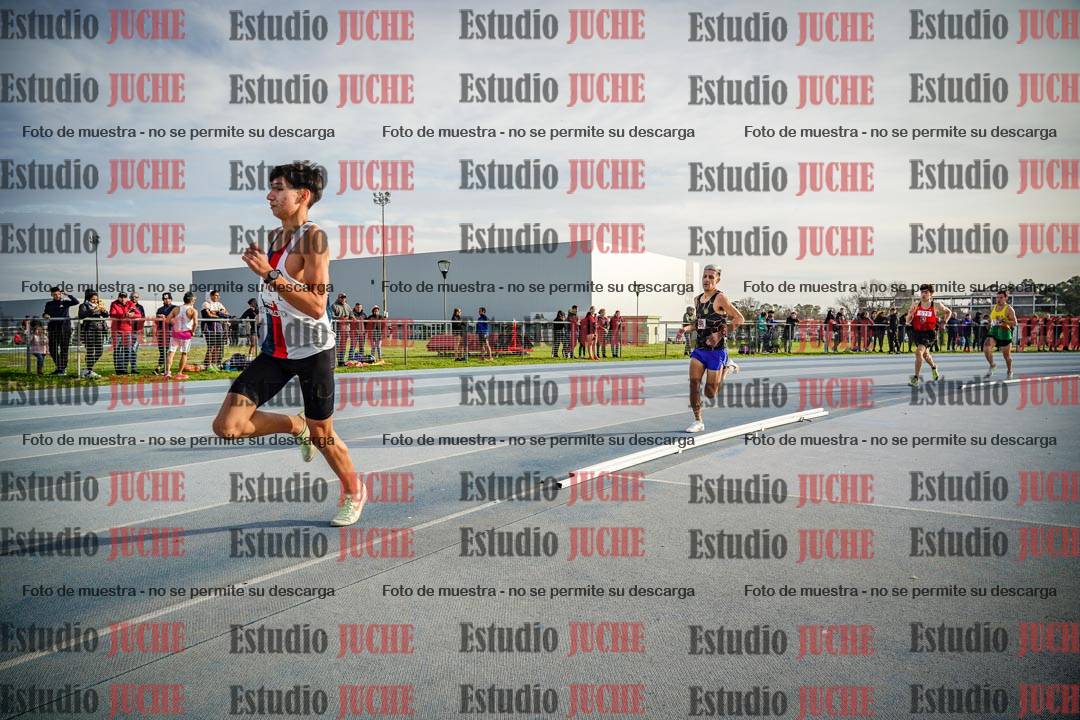 Fotos de los 1500 m llanos de varones
