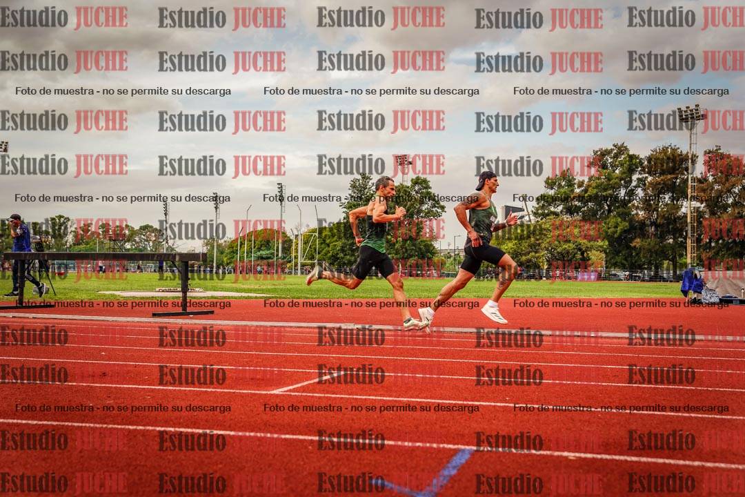 Fotos de los 800 m de varones