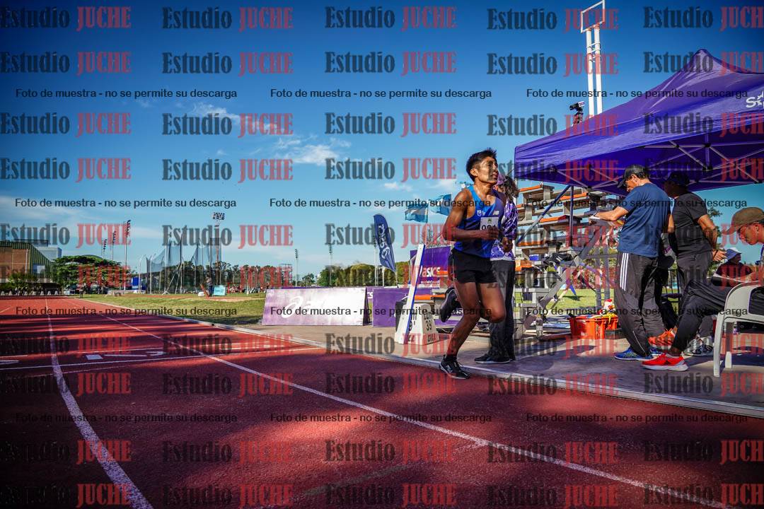 Fotos de los 5000 m llanos de varones