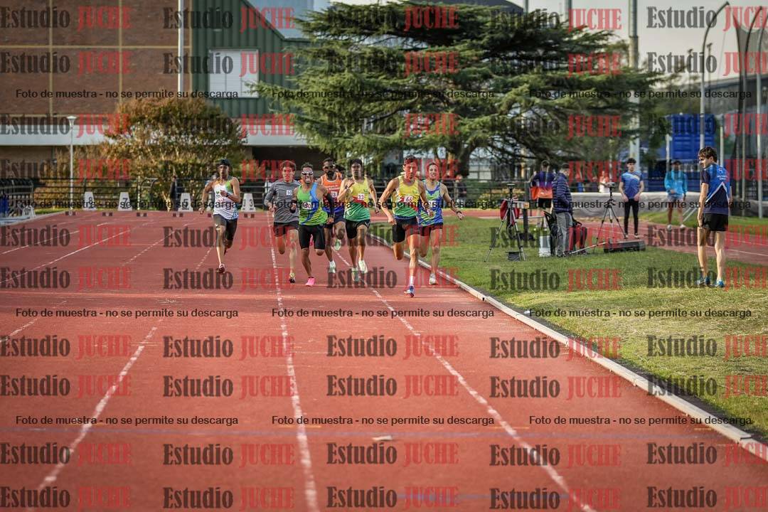 Fotos de los 1500 m llanos de varones