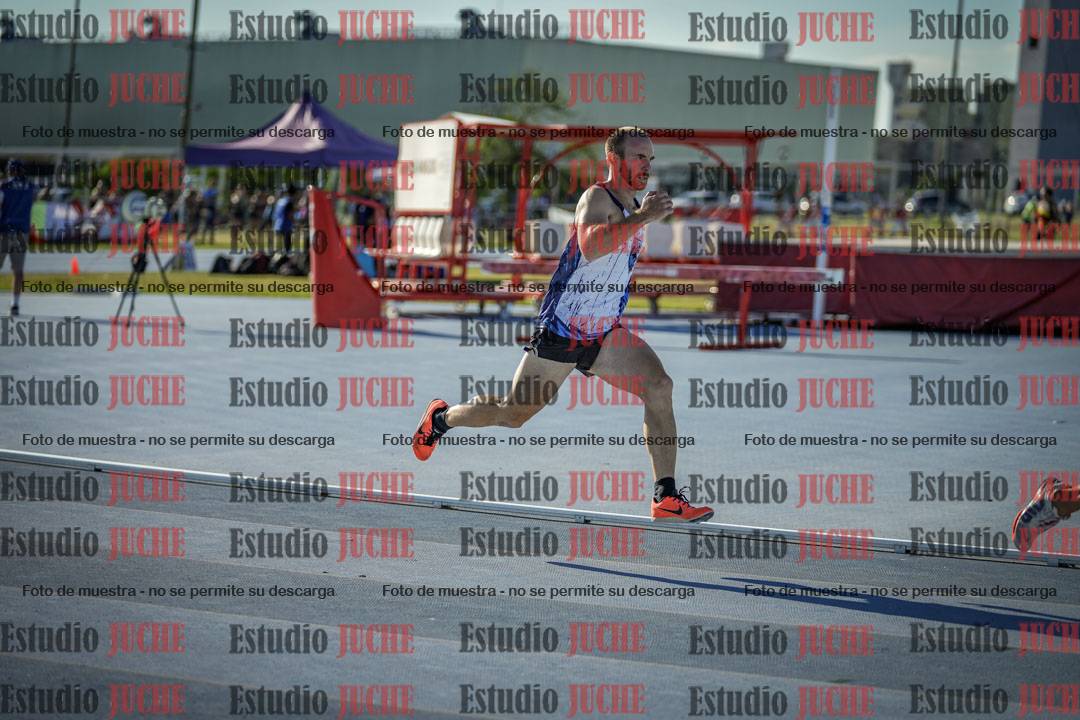 Fotos de los 400 m llanos de varones