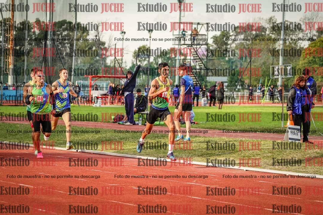 Fotos de los 1500 m llanos de varones