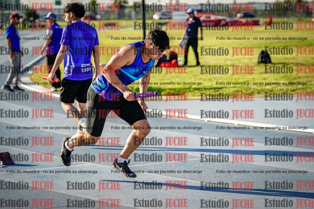 Fotos de las postas 4x100 m llanos de varones