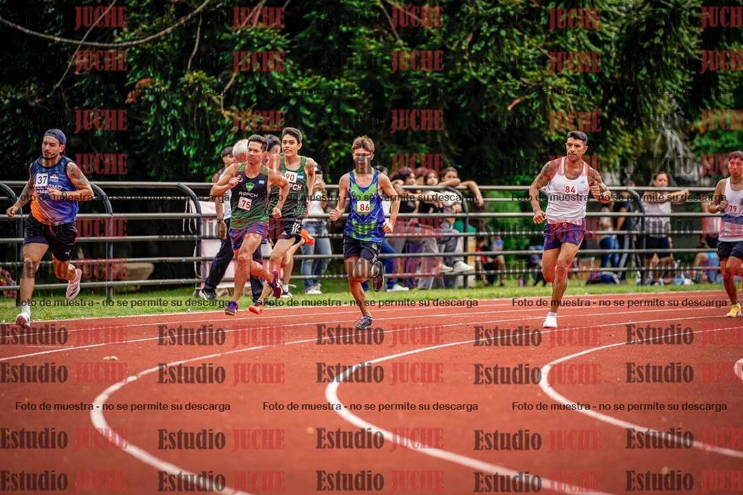Fotos de los 800 m de varones