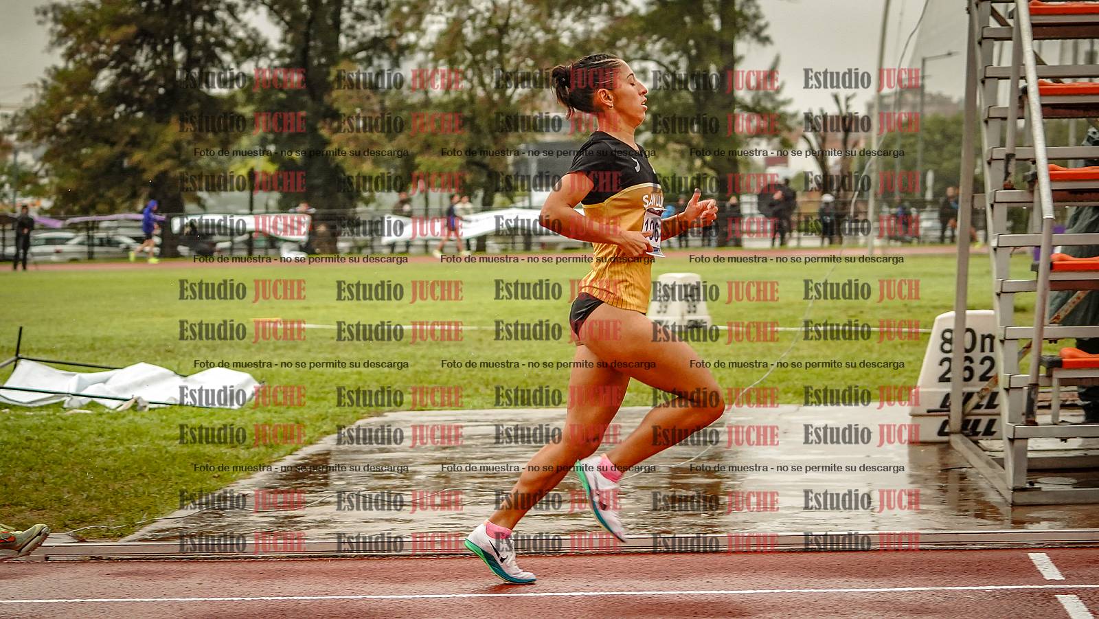 Fotos de los 1500 m llanos de mujeres