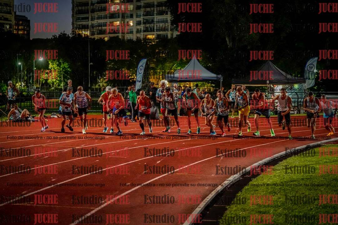 Fotos de los 1500 m llanos de varones