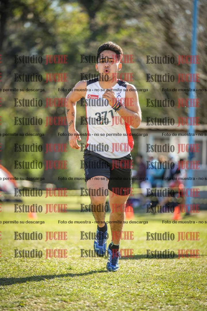 Fotos de la llegada del cross de 8000 m