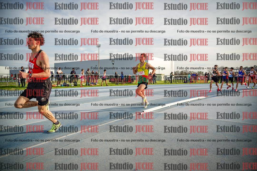 Fotos de los 1500 m llanos de varones