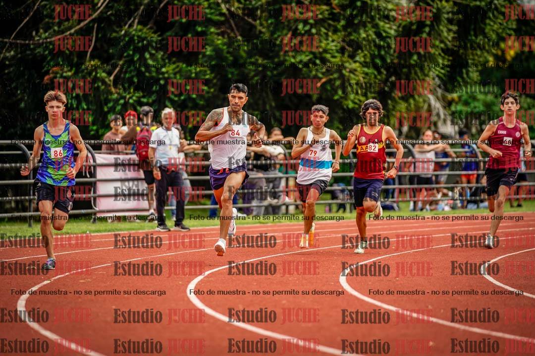 Fotos de los 800 m de varones