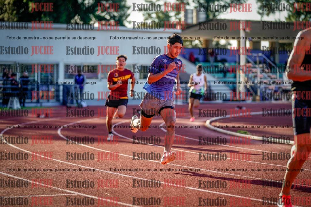 Fotos de los 400 m de varones