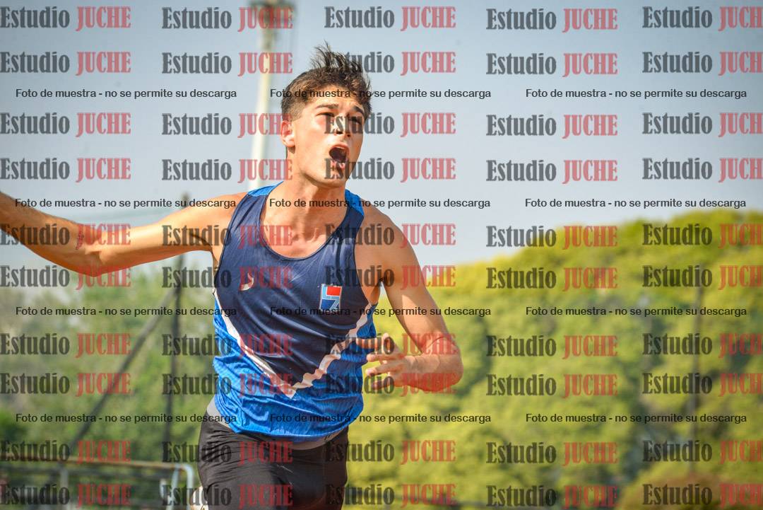 Fotos del lanzamiento de jabalina de varones