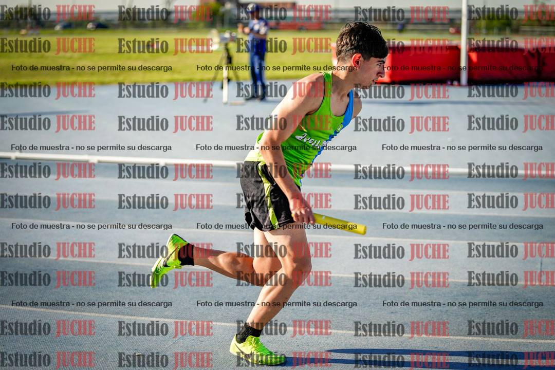 Fotos de las postas 4x100 m llanos de varones