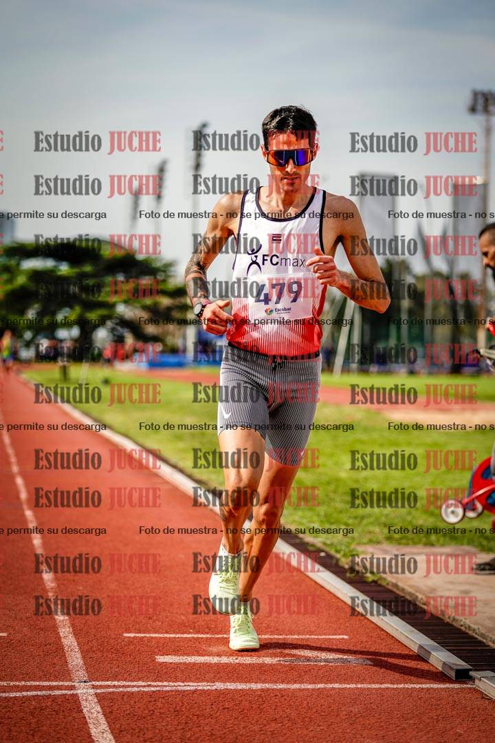 Fotos de los 3000 m llanos de varones