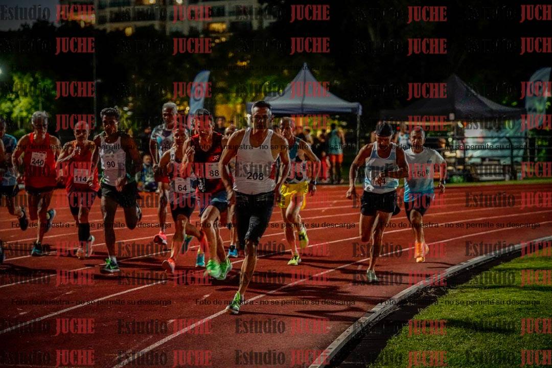 Fotos de los 1500 m llanos de varones