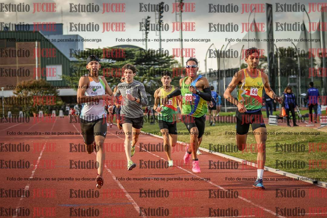 Fotos de los 1500 m llanos de varones
