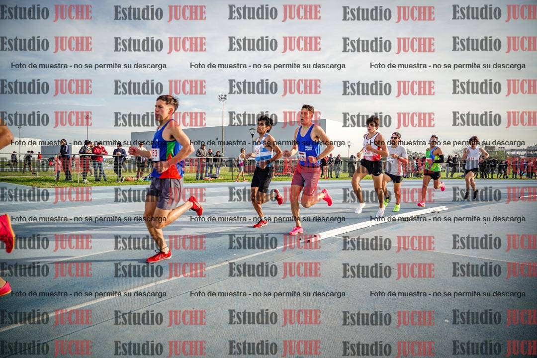 Fotos de los 1500 m llanos de varones