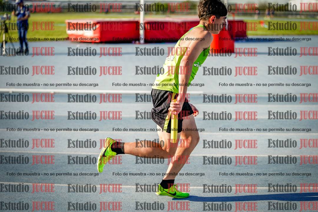 Fotos de las postas 4x100 m llanos de varones