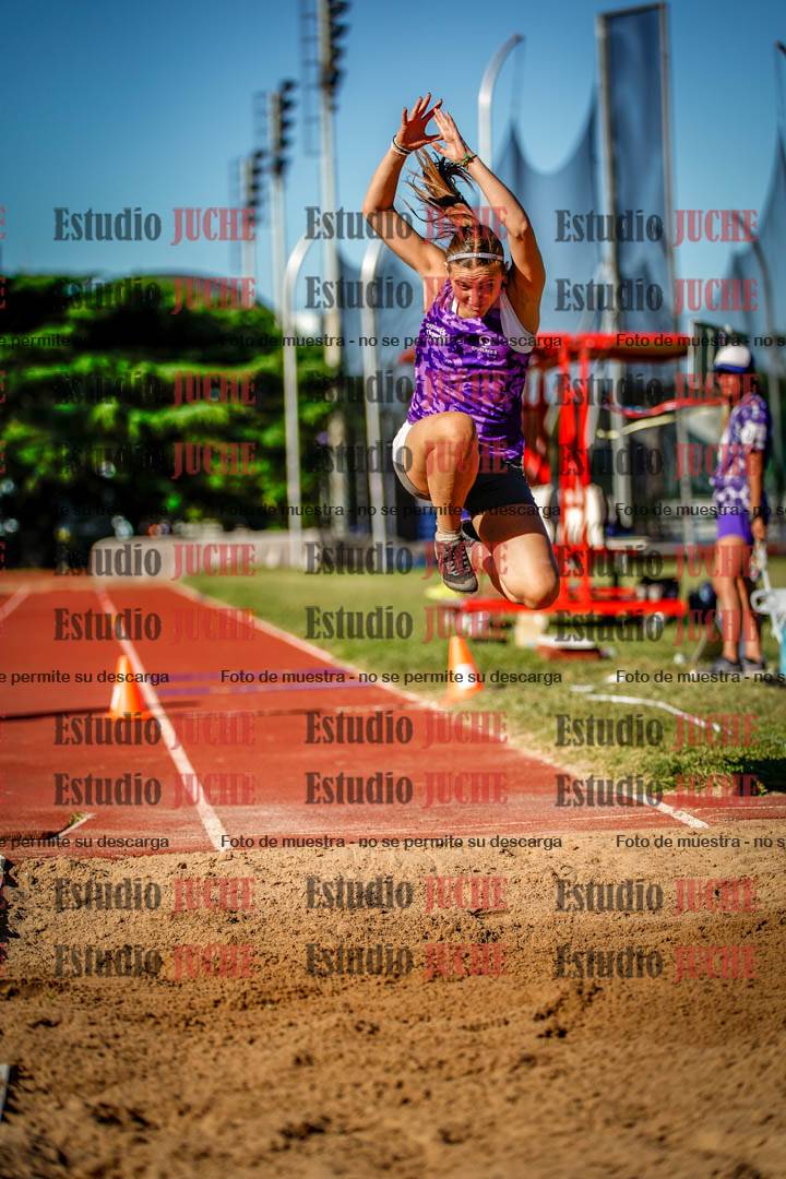 Fotos del salto triple de mujeres y varones - tablas de 8 - 11 - 13