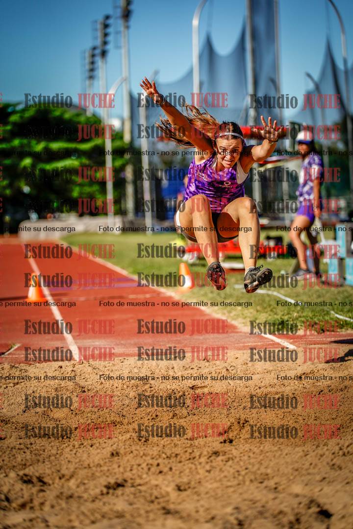 Fotos del salto triple de mujeres y varones - tablas de 8 - 11 - 13