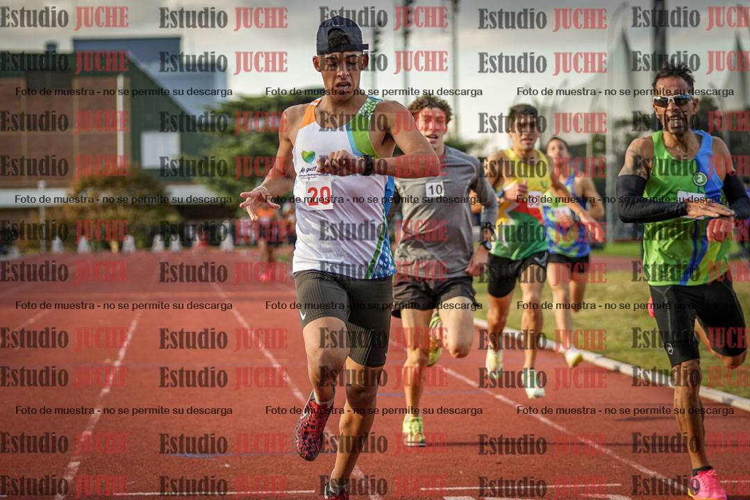 Fotos de los 1500 m llanos de varones