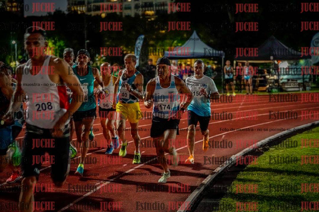 Fotos de los 1500 m llanos de varones