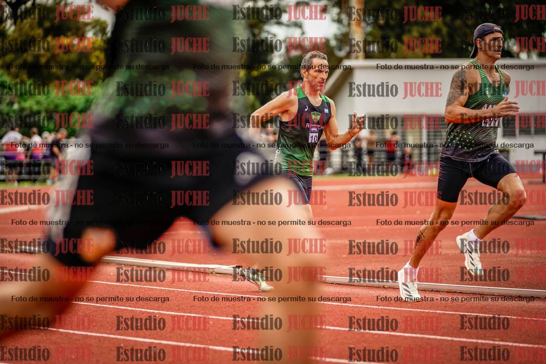 Fotos de los 800 m de varones