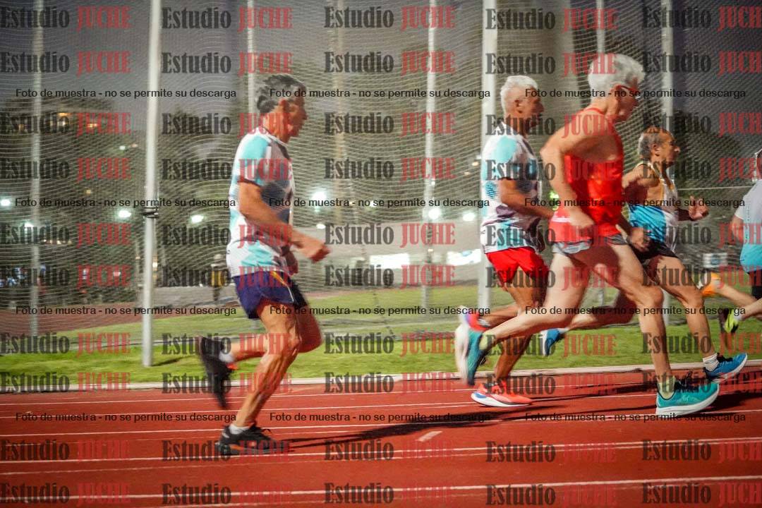 Fotos de los 1500 m llanos de varones