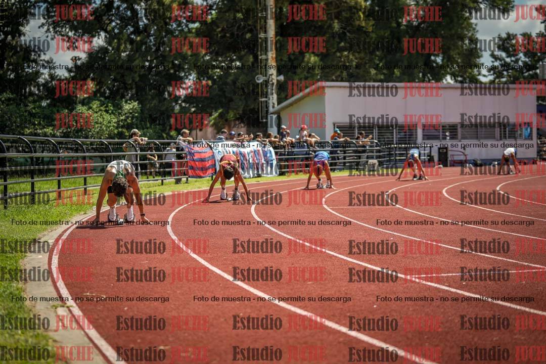Fotos de los 400 m con vallas de varones