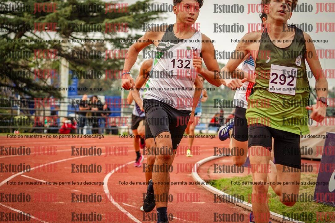 Fotos de los 1500 m llanos de varones