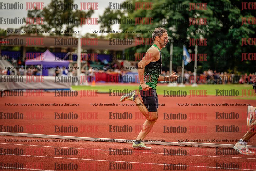 Fotos de los 800 m de varones
