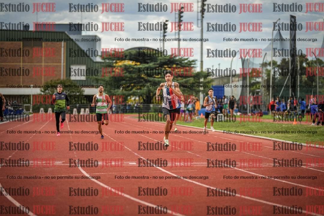 Fotos de los 400 m llanos de varones