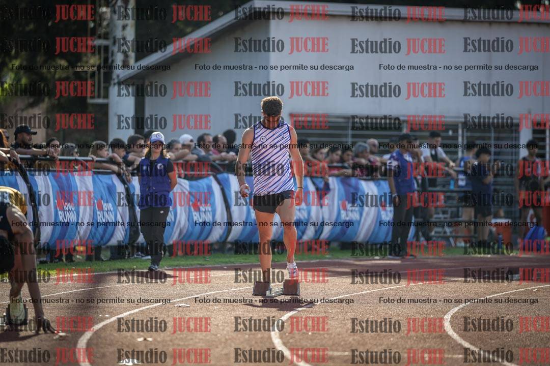 Fotos de los 400 m con vallas de varones
