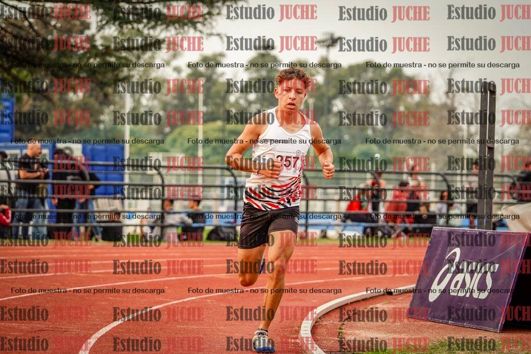 Fotos de los 1500 m llanos de varones