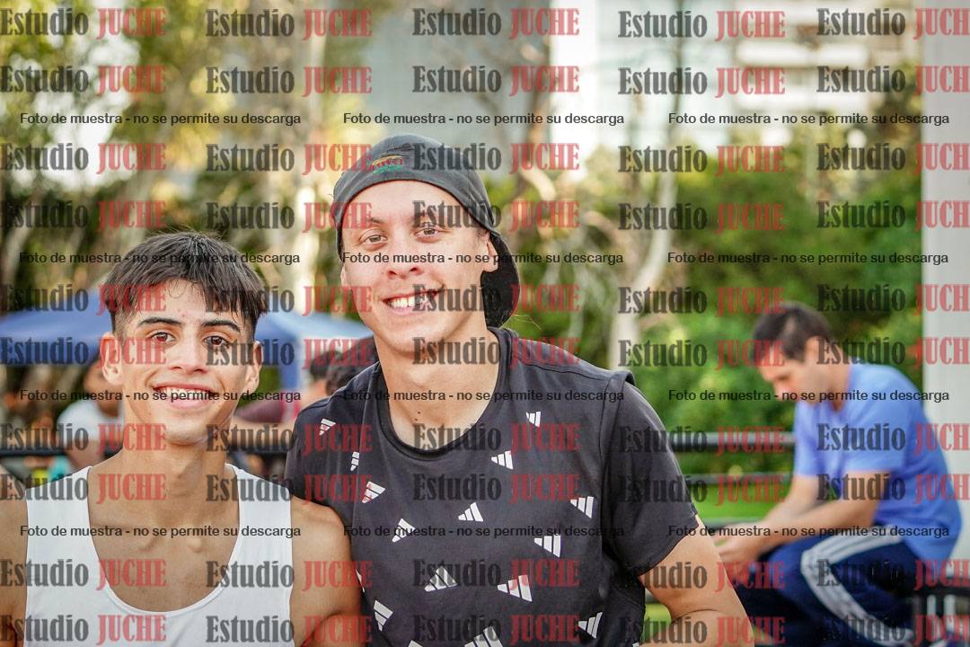 Fotos de algunos podios y extras