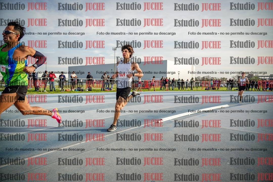 Fotos de los 1500 m llanos de varones