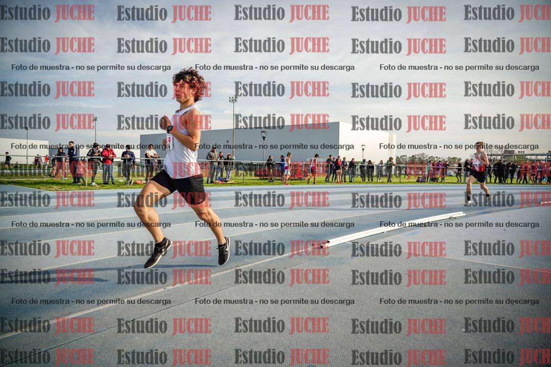 Fotos de los 1500 m llanos de varones