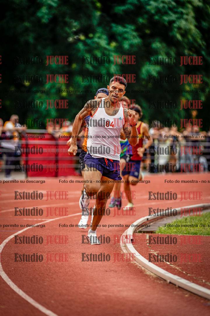 Fotos de los 800 m de varones