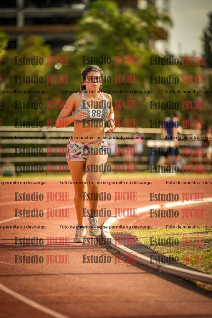 Fotos de los 3000 m llanos de mujeres - U20