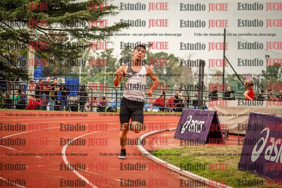 Fotos de los 1500 m llanos de varones