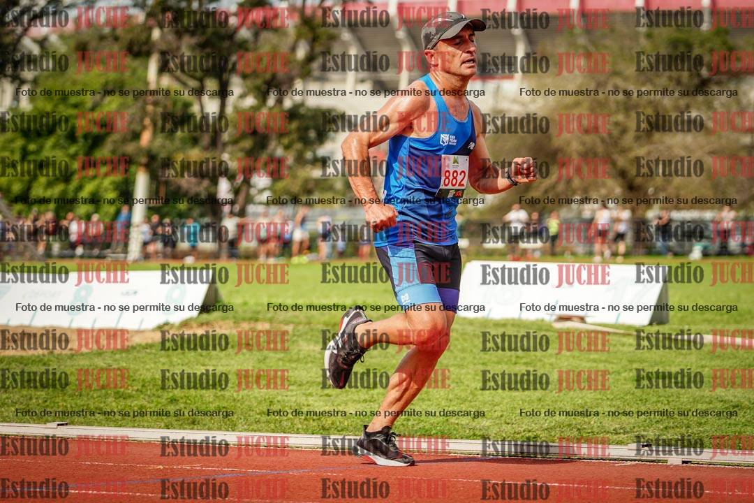Fotos de los 3000 m llanos de varones